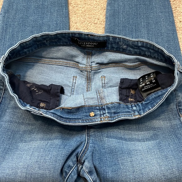 Liverpool The Ankle Skinny Mid Rise Pull On Jeans - Picture 5 of 9